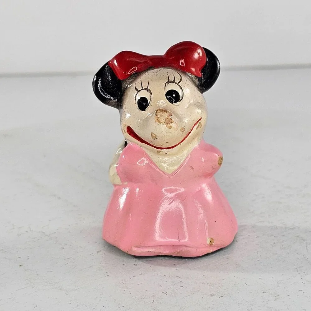 Vintage Disney Minnie Mouse Pencil Sharpener Composite Pink Dress Red Bow